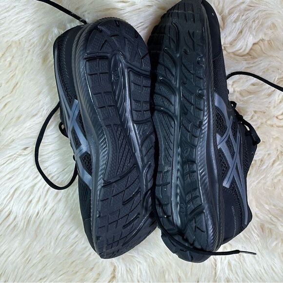 Asics Black and Gray Athletic Shoes Sleek Design - Picture 11 of 11